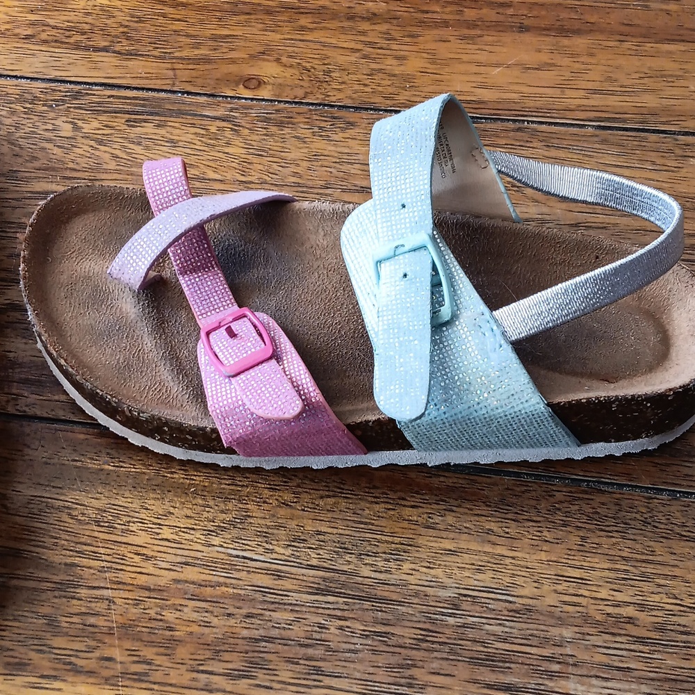 Kids Multi-Color Sandals - Picture 2 of 3